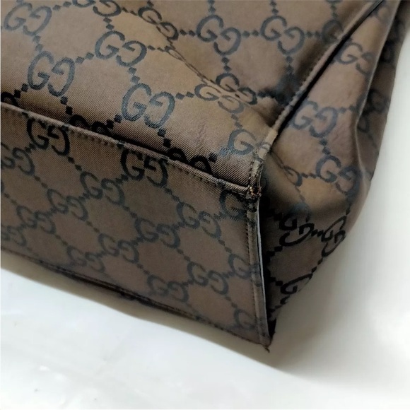 GUCCI Bamboo Handle Bag - Picture 6 of 9